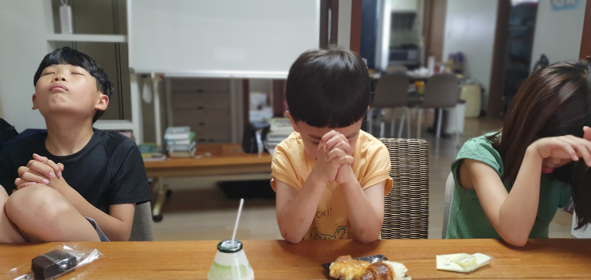 더사랑하는교회 